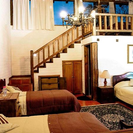 Hacienda Hosteria San Luis Каямбе Экстерьер фото